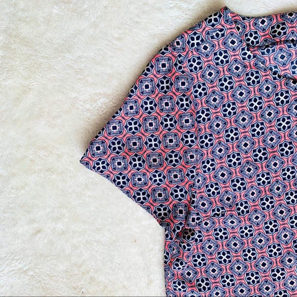 Banana Republic Pink & Blue Patterned Top - Picture 4 of 4